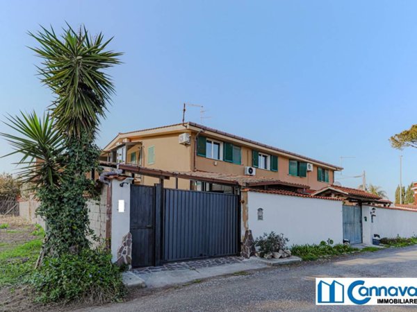 appartamento in vendita a Roma in zona Infernetto