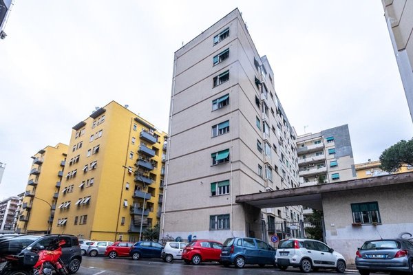 appartamento in vendita a Roma in zona Appio Claudio