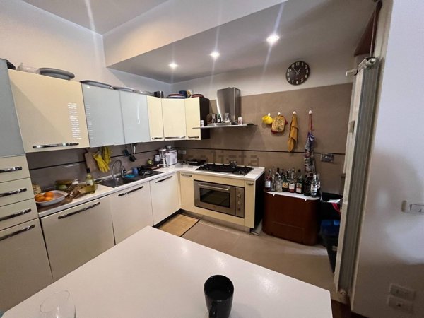 appartamento in vendita a Roma in zona Axa