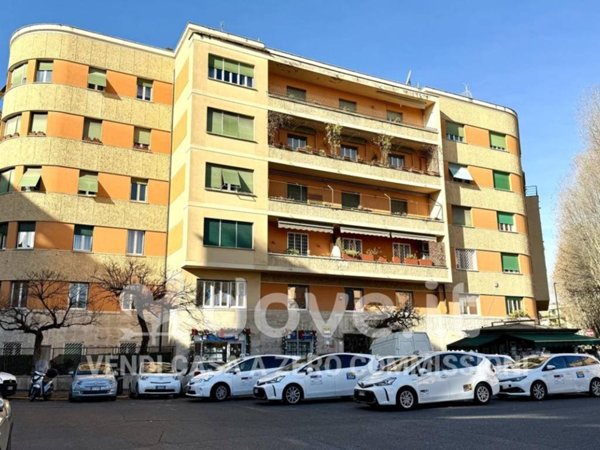 appartamento in vendita a Roma in zona Trieste