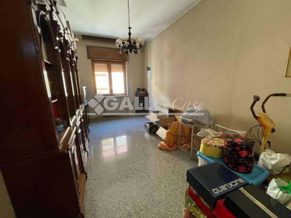 appartamento in vendita a Roma in zona Ardeatino