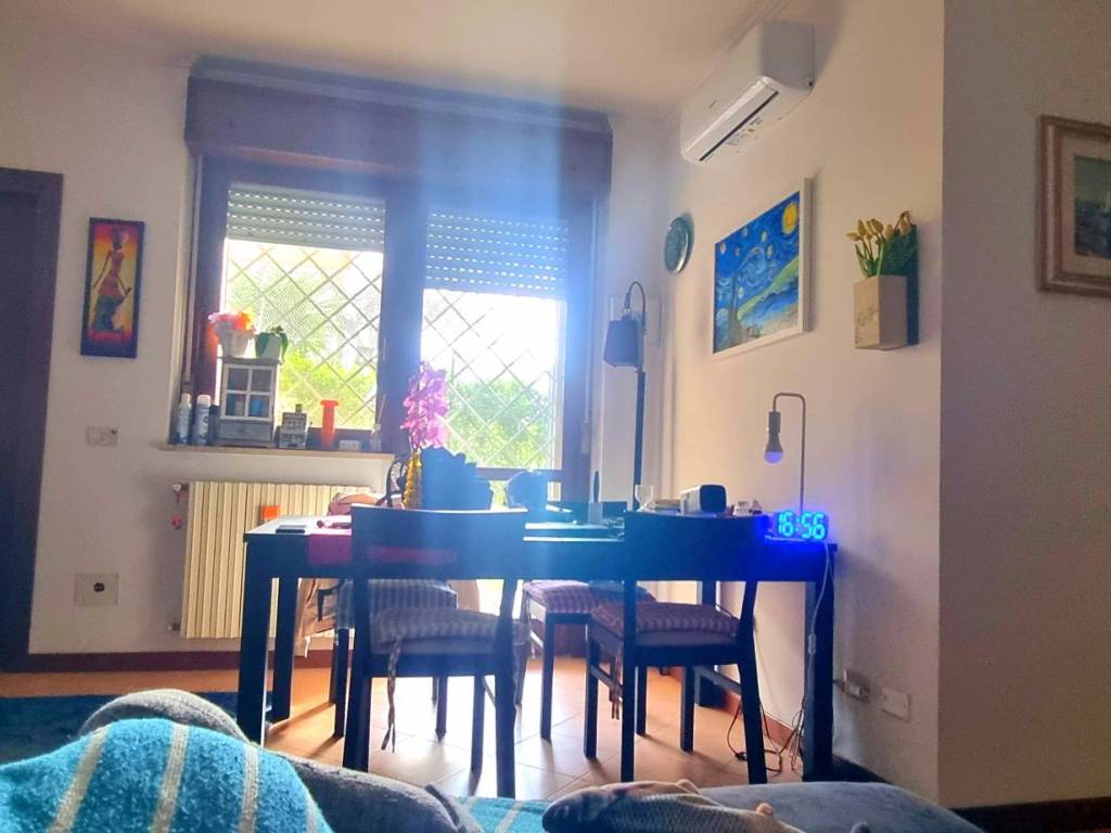 appartamento in vendita a Roma in zona Acilia