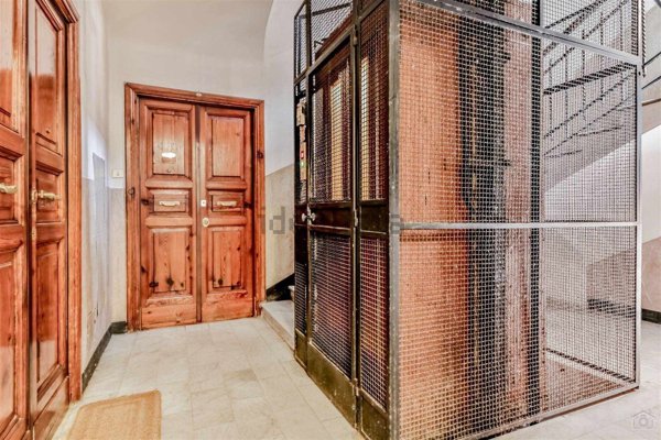 appartamento in vendita a Roma in zona Tuscolano