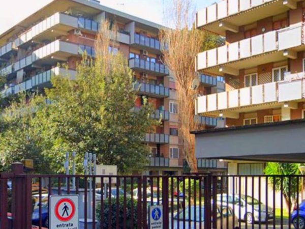 appartamento in vendita a Roma in zona Vigna Murata