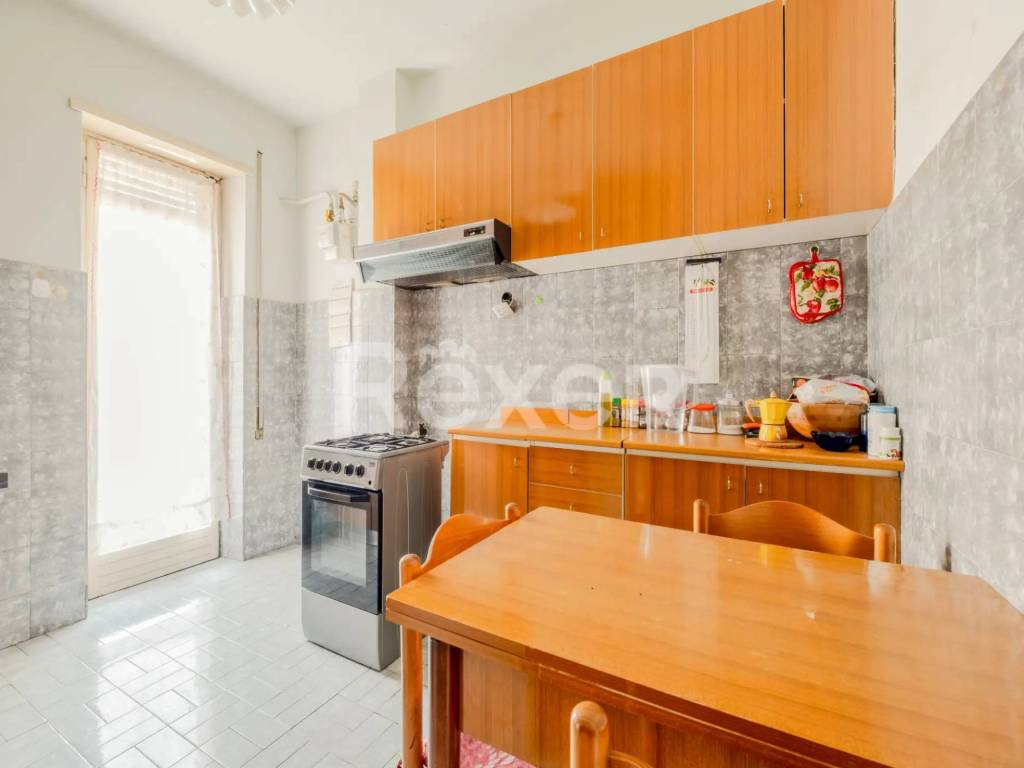 appartamento in vendita a Roma in zona Don Bosco