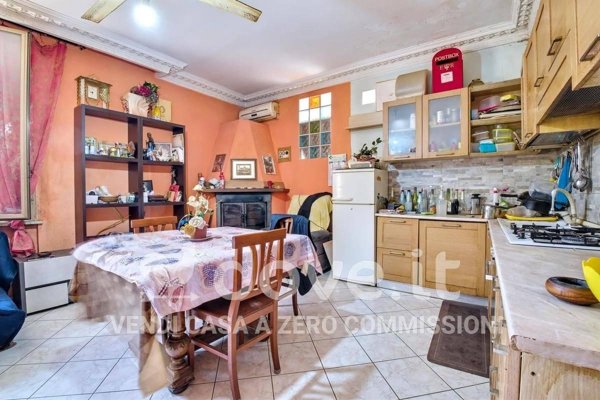 casa indipendente in vendita a Roma in zona Alessandrino