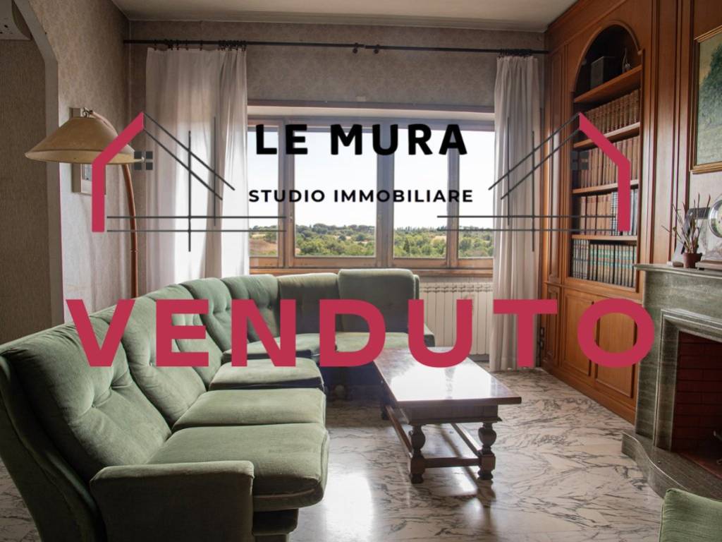 appartamento in vendita a Roma in zona Appio Latino