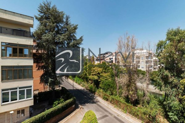 appartamento in vendita a Roma in zona Tor di Quinto