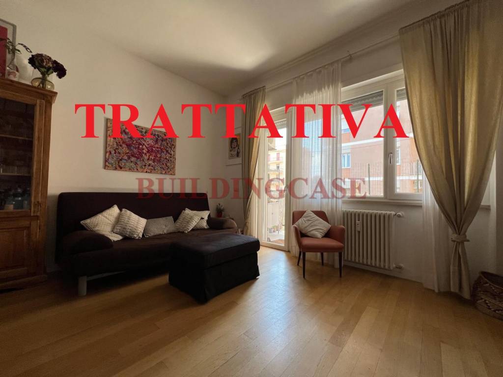 appartamento in vendita a Roma in zona Ostiense