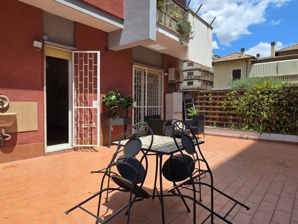 appartamento in vendita a Roma in zona Appio Latino
