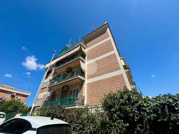 appartamento in vendita a Roma in zona La Pisana