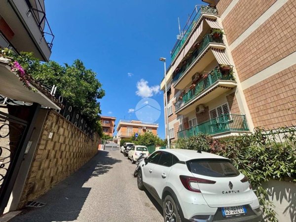 appartamento in vendita a Roma in zona La Pisana
