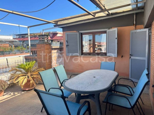 appartamento in vendita a Roma in zona Collatino