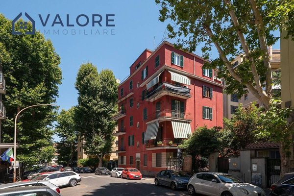 appartamento in vendita a Roma in zona Monte Sacro/Talenti