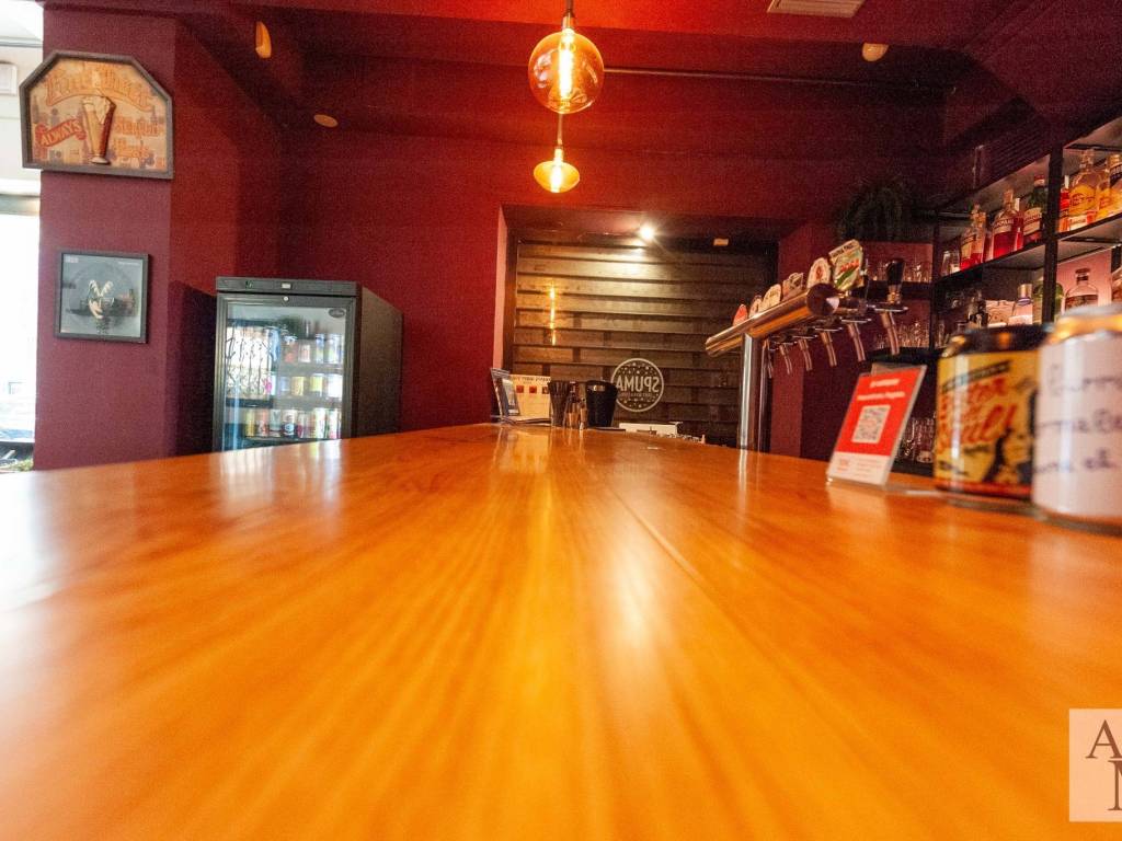 negozio in vendita a Roma in zona Monte Sacro/Talenti