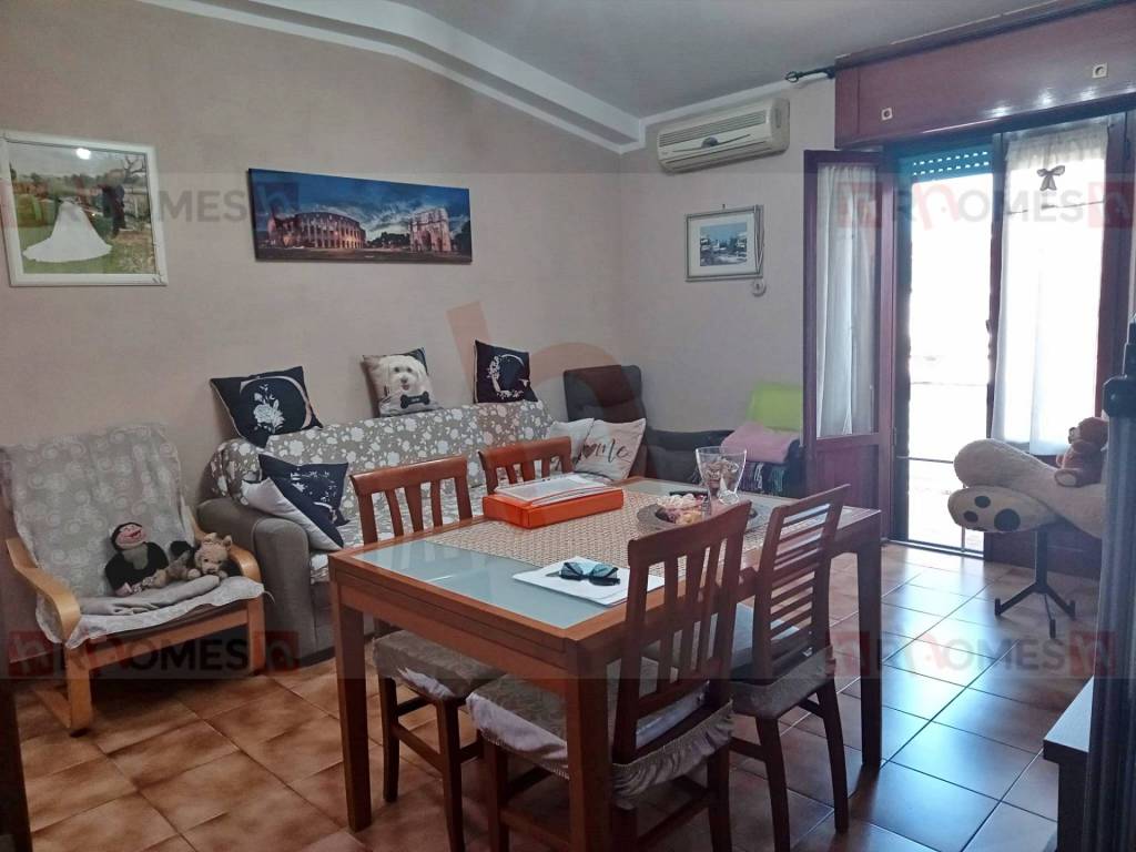 appartamento in vendita a Roma in zona Appio Claudio