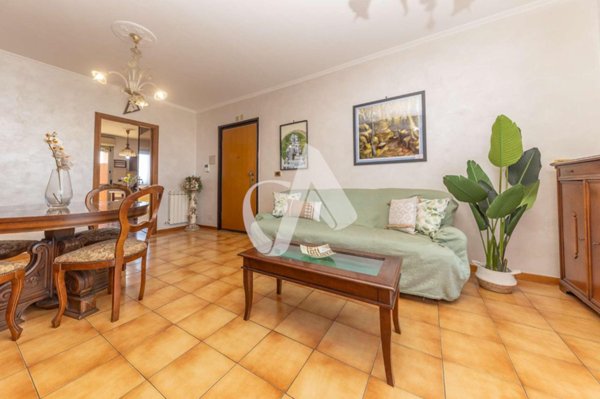 appartamento in vendita a Roma in zona Monte Sacro/Talenti