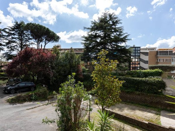 appartamento in vendita a Roma in zona La Giustiniana