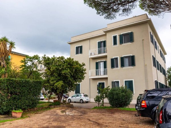 appartamento in vendita a Roma in zona Giuliano Dalmata