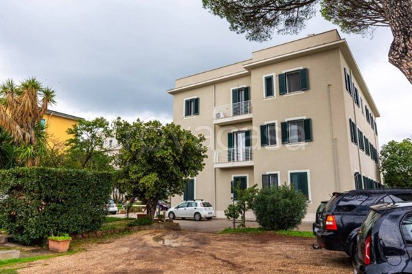 appartamento in vendita a Roma in zona Giuliano Dalmata