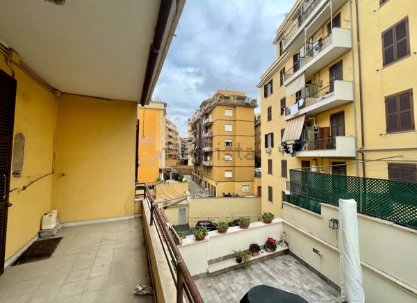 appartamento in vendita a Roma in zona Gianicolense