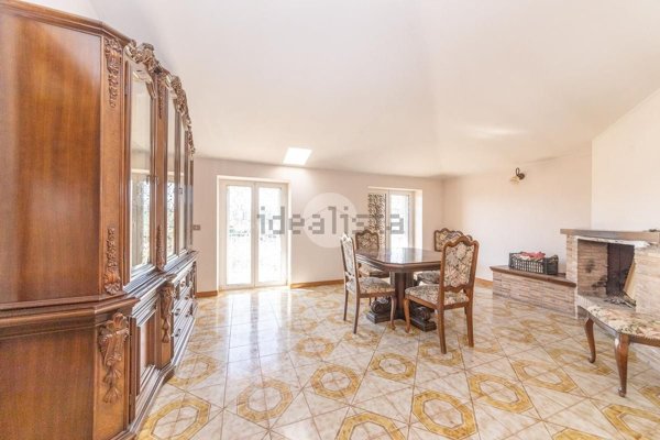 appartamento in vendita a Roma in zona Borghesiana