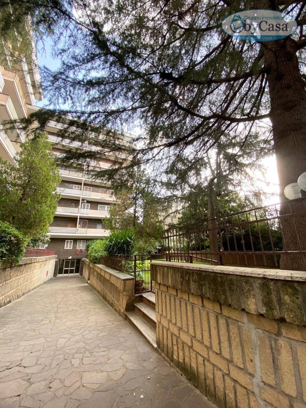 appartamento in vendita a Roma in zona EUR