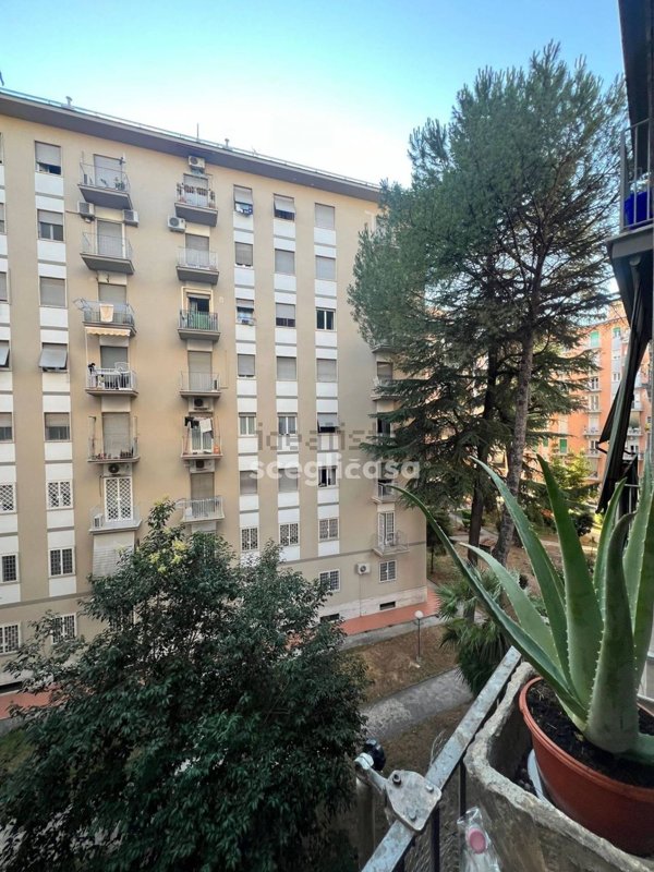 appartamento in vendita a Roma in zona Don Bosco