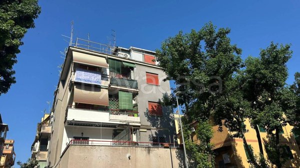 appartamento in vendita a Roma in zona Prenestino-Centocelle