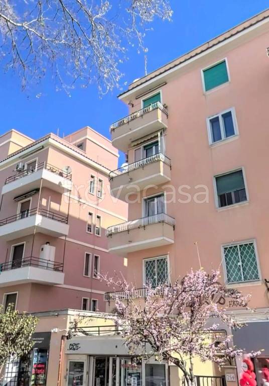 appartamento in vendita a Roma in zona Gianicolense