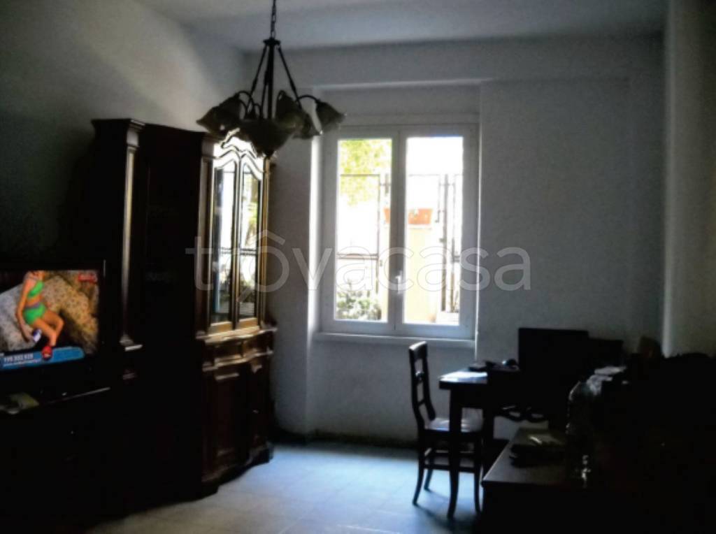 appartamento in vendita a Roma in zona Appio Latino