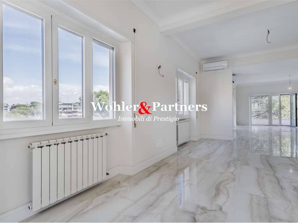 appartamento in vendita a Roma in zona Tor di Quinto