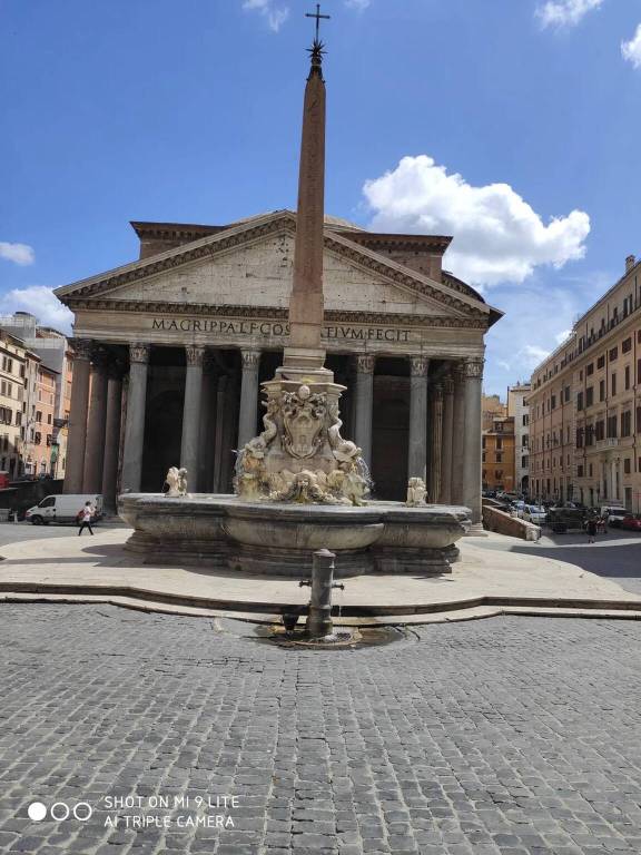 appartamento in vendita a Roma in zona Parione/Sant'Eustachio