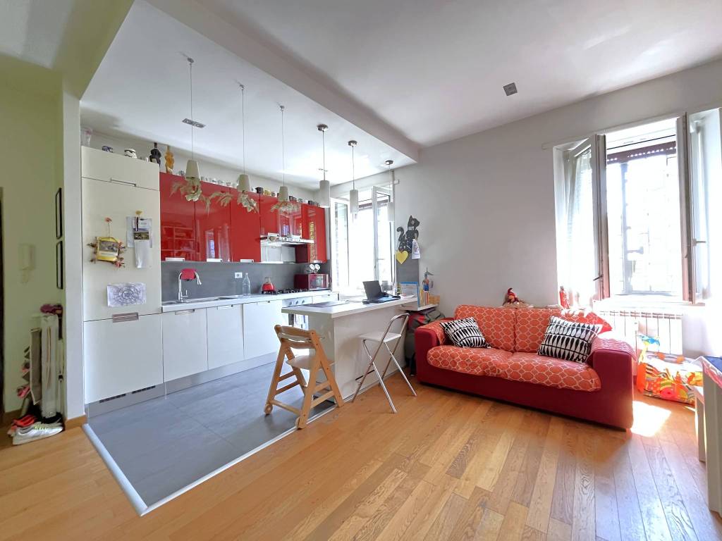 appartamento in vendita a Roma in zona Portuense