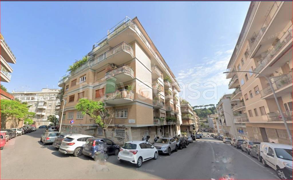 appartamento in vendita a Roma in zona Aurelio