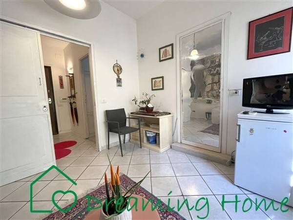 appartamento in vendita a Roma in zona Ostiense
