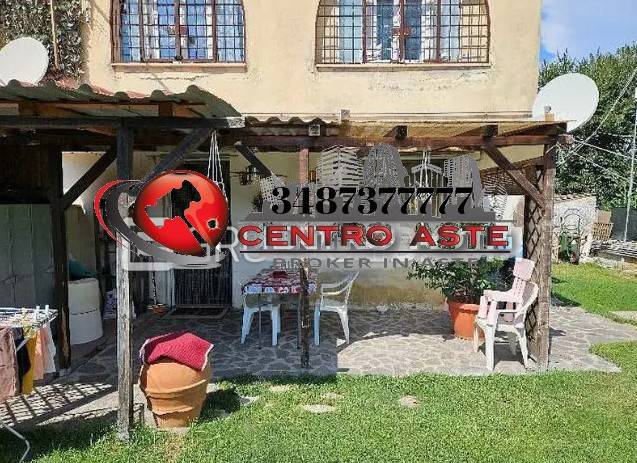 appartamento in vendita a Roma in zona Infernetto