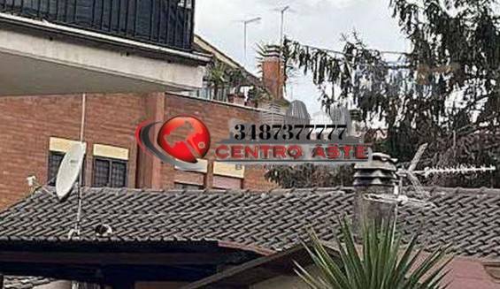 casa indipendente in vendita a Roma in zona Acilia