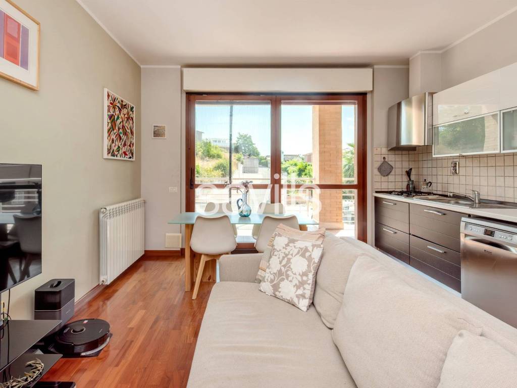 appartamento in vendita a Roma in zona Spinaceto