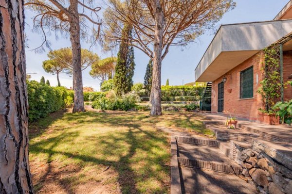 casa indipendente in vendita a Roma in zona Pinciano