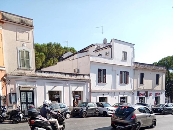 negozio in vendita a Roma in zona Flaminio