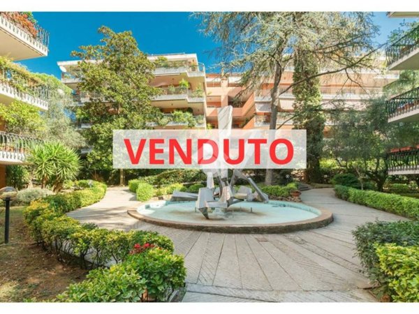 appartamento in vendita a Roma