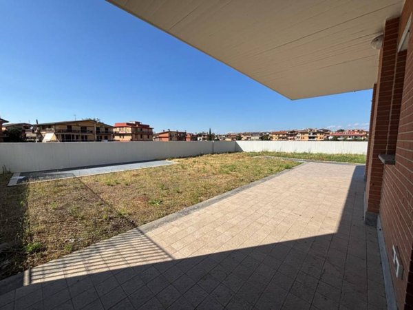appartamento in vendita a Roma in zona Romanina