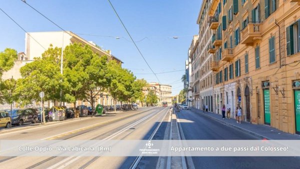 appartamento in vendita a Roma in zona Rione Monti/Campitelli