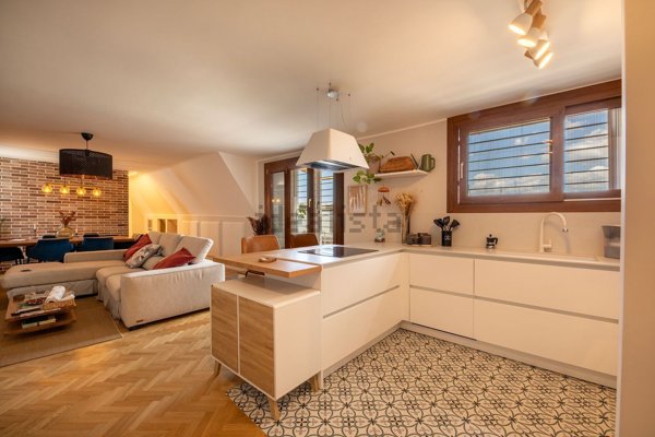 appartamento in vendita a Roma in zona Monte Sacro/Talenti