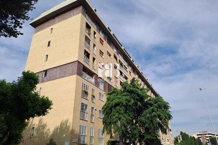 appartamento in vendita a Roma in zona Don Bosco
