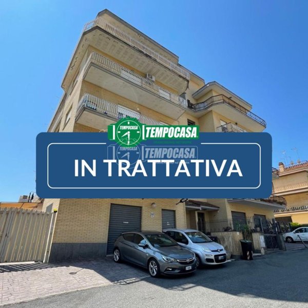 appartamento in vendita a Roma in zona Palmarola