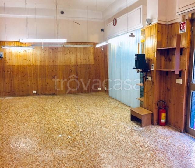 negozio in vendita a Roma in zona Celio