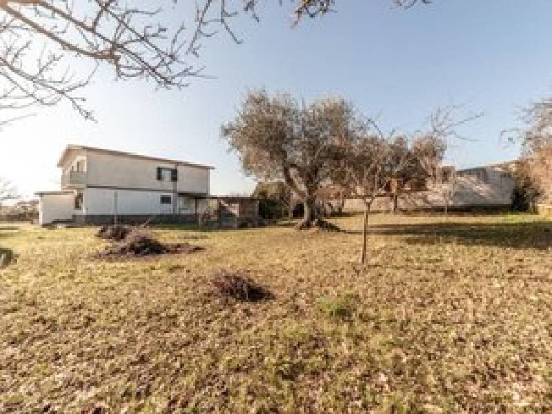 casa indipendente in vendita a Roma in zona Osteria Nuova