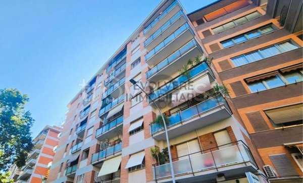 appartamento in vendita a Roma in zona Appio Claudio